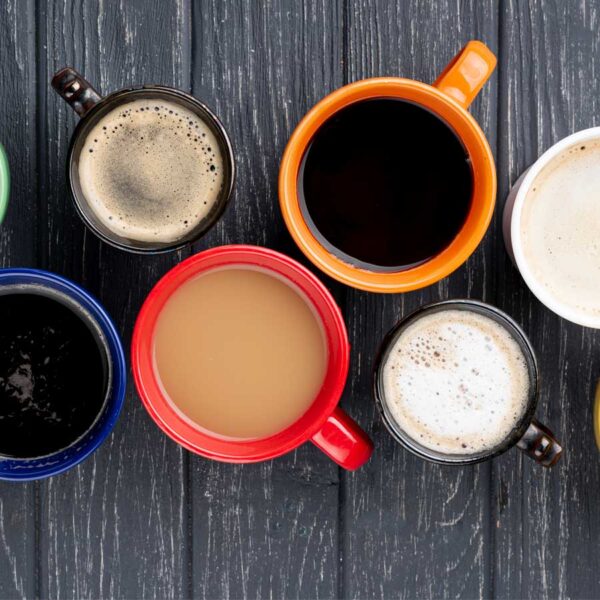 La importancia de las tazas en la experiencia del café de especialidad